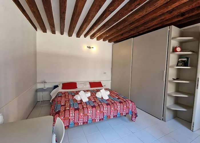 Veneziacentopercento Lazzarina Apartment